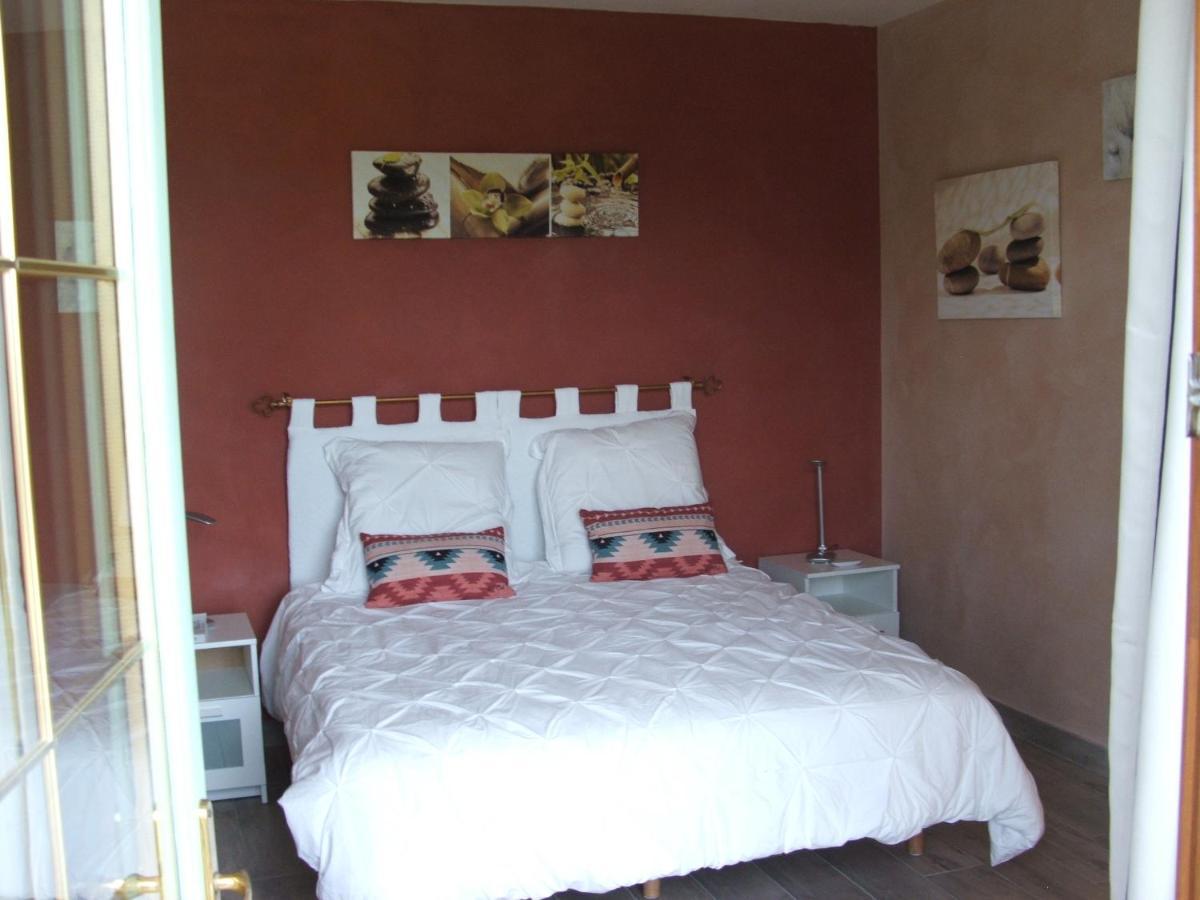La Zenitude Villa Les Lèches Екстериор снимка